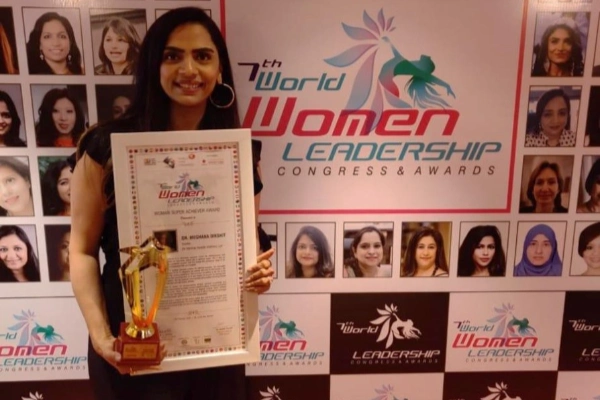 wwl-congress-award1-Bz539HLc